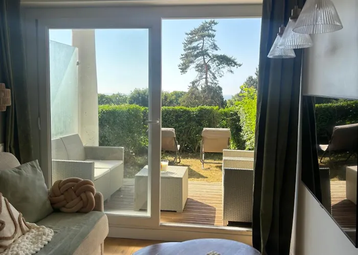 Jardin Avec Terrasse Vue * Trouville-sur-Mer